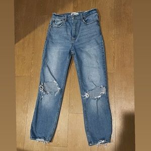 Abercrombie & Fitch Size 6R Ripped Jeans